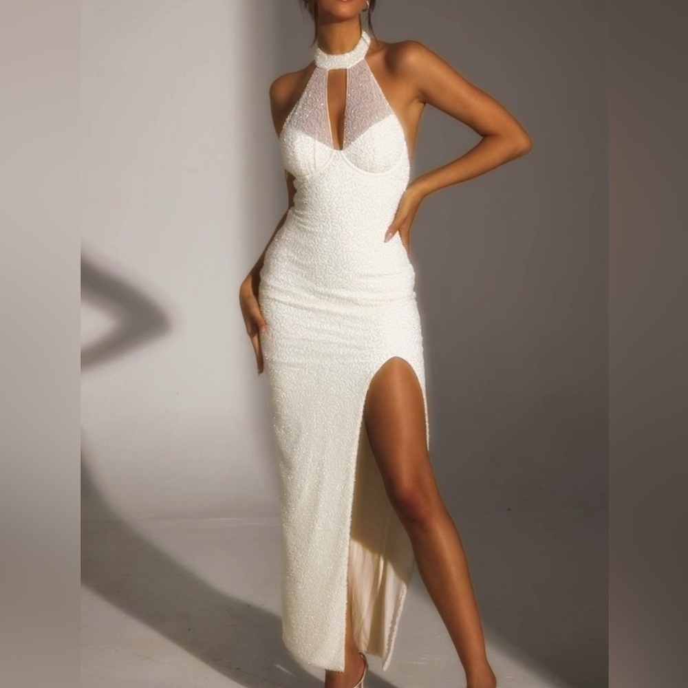 Stunning Full-Length Dress— Beaded Throughout— Oh Polly Size 4